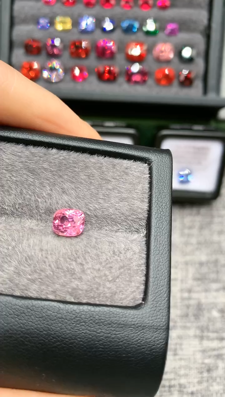 【闪购商品】定制尖晶石裸石未镶嵌枕型 粉樱花色调 2ct+