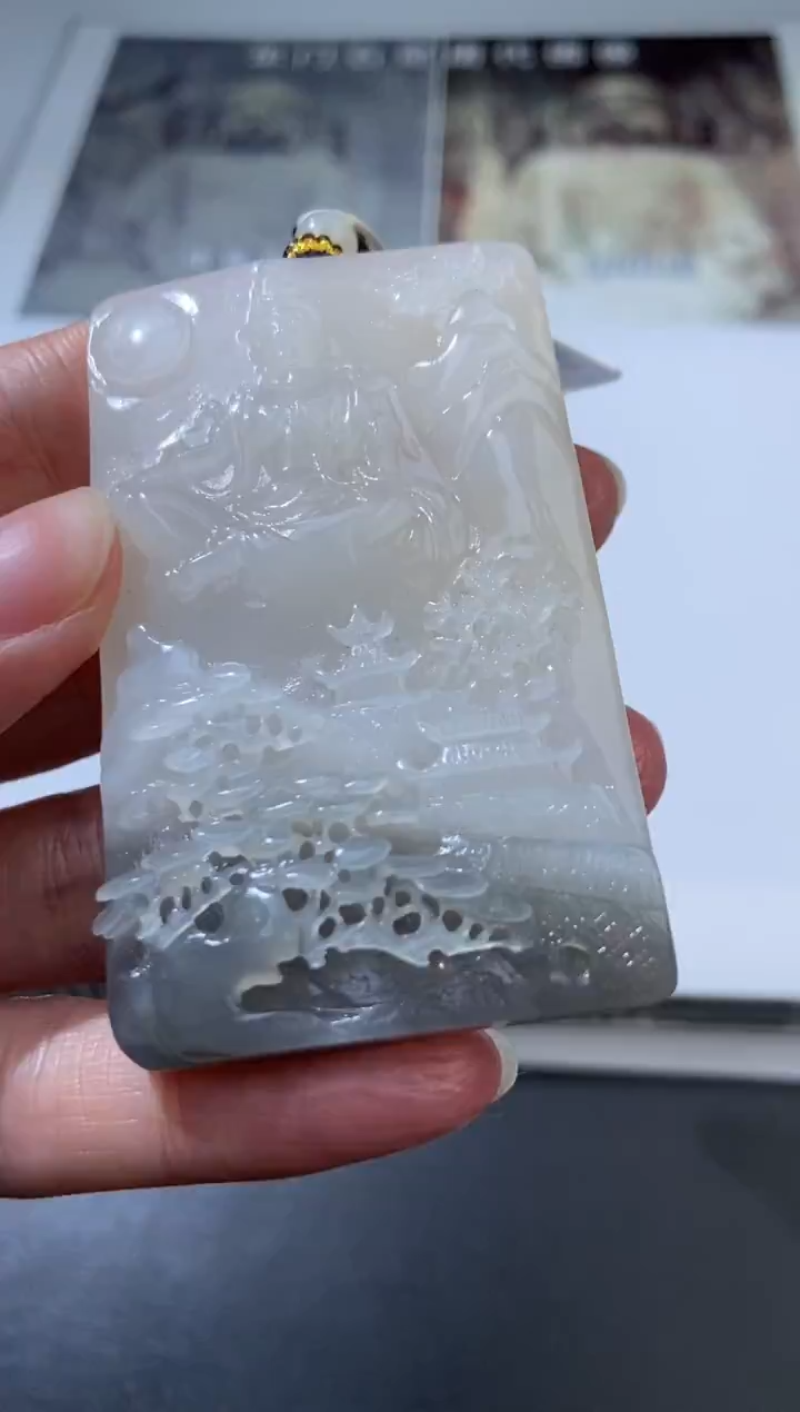 未镶嵌和田玉挂件373535    多人 