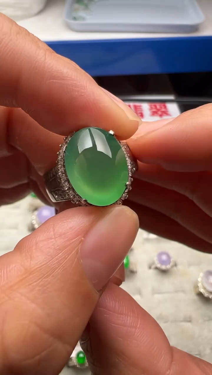 【闪购商品】定制翡翠未镶嵌A货翡翠