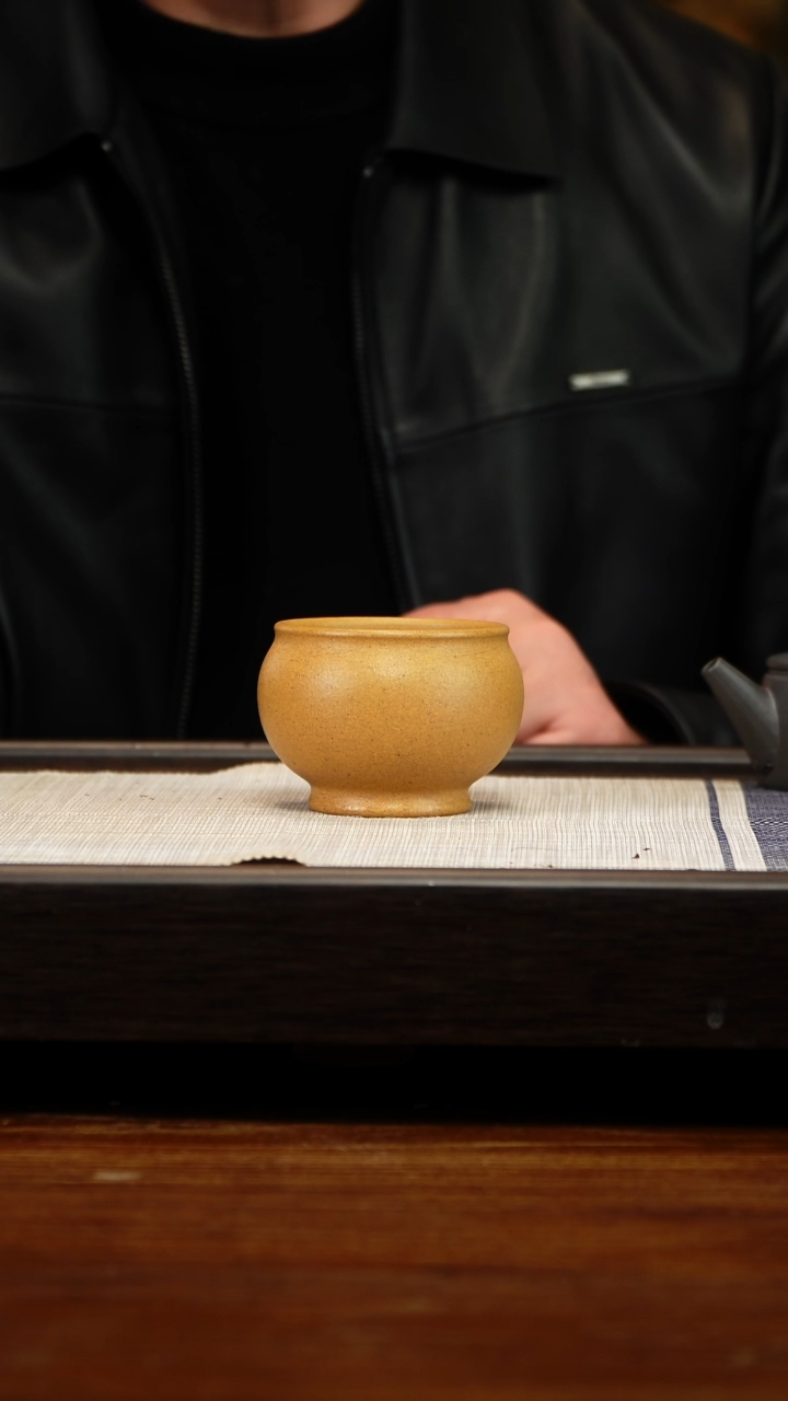 茶壶紫砂橙黄金段坛子