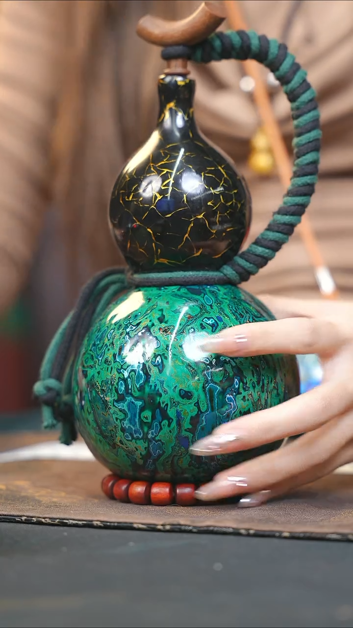 【闪购商品】WQ360漆艺酒葫芦不包手串及旋转底座