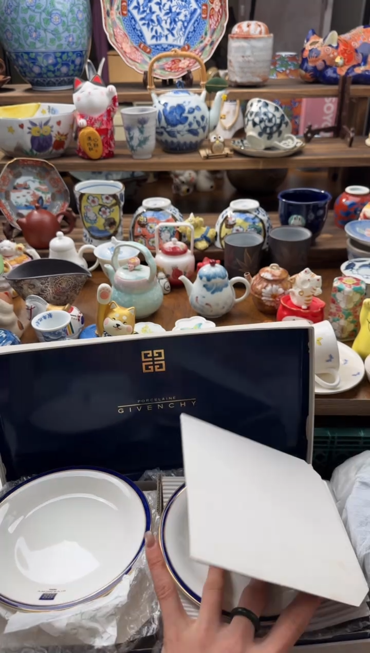 瓷片ˊ*圆AAAAAAAAAAAAAAAAA