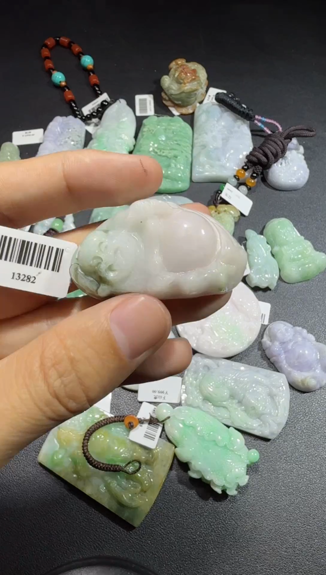 【闪购商品】翡翠颈饰未镶嵌00000958