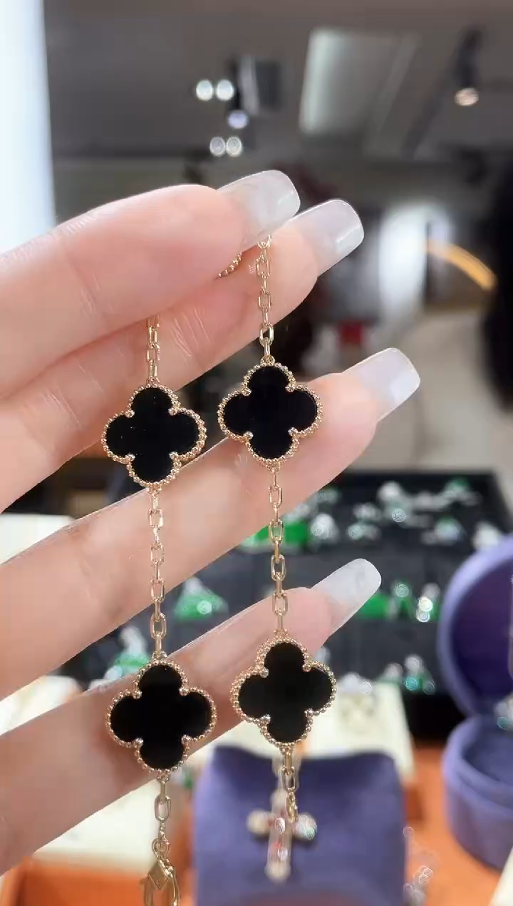 【闪购商品】玛瑙/玉髓手链18K金镶嵌K黄手链