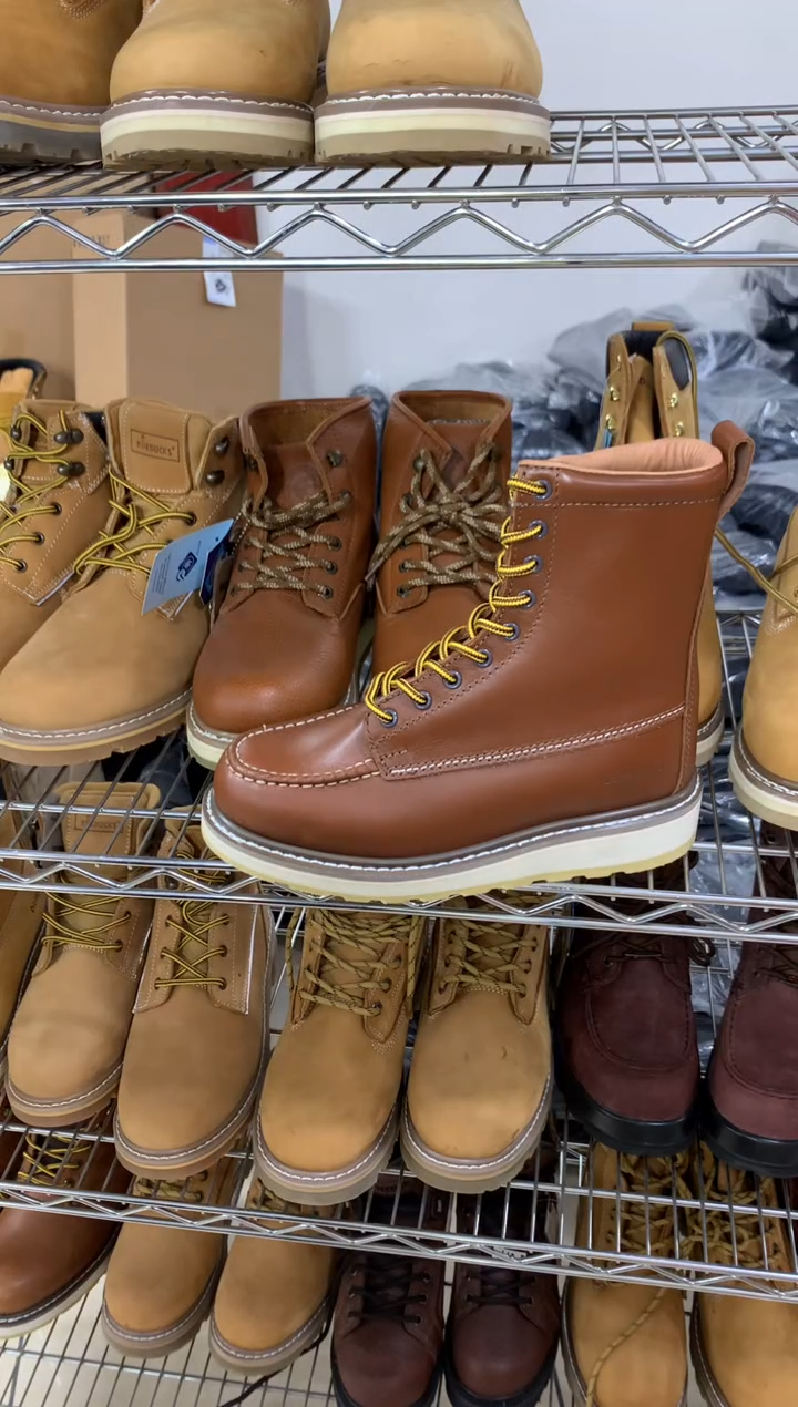 牛皮45码，86994，皮鞋码，9孔 高帮 工装靴，默认微瑕 