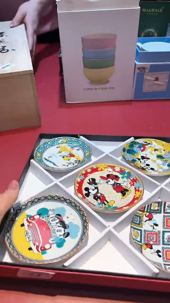 【闪购商品】瓷片锅碗瓢盆一件不剩