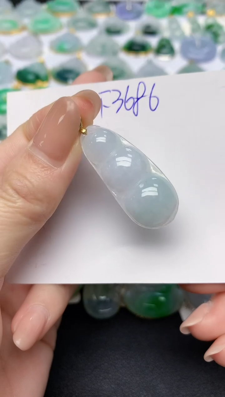 颈饰未镶嵌翡翠天然缅甸A货翡翠百元以上9元证书费自理