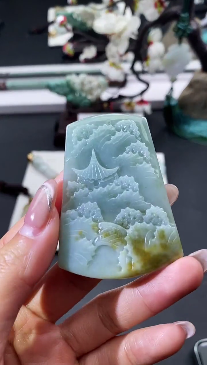 【闪购商品】翡翠颈饰未镶嵌天然缅甸翡翠A货