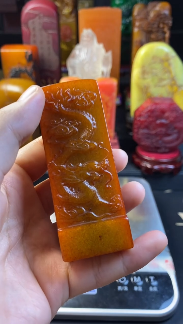 寿山石印石田黄龙章 财运亨通
