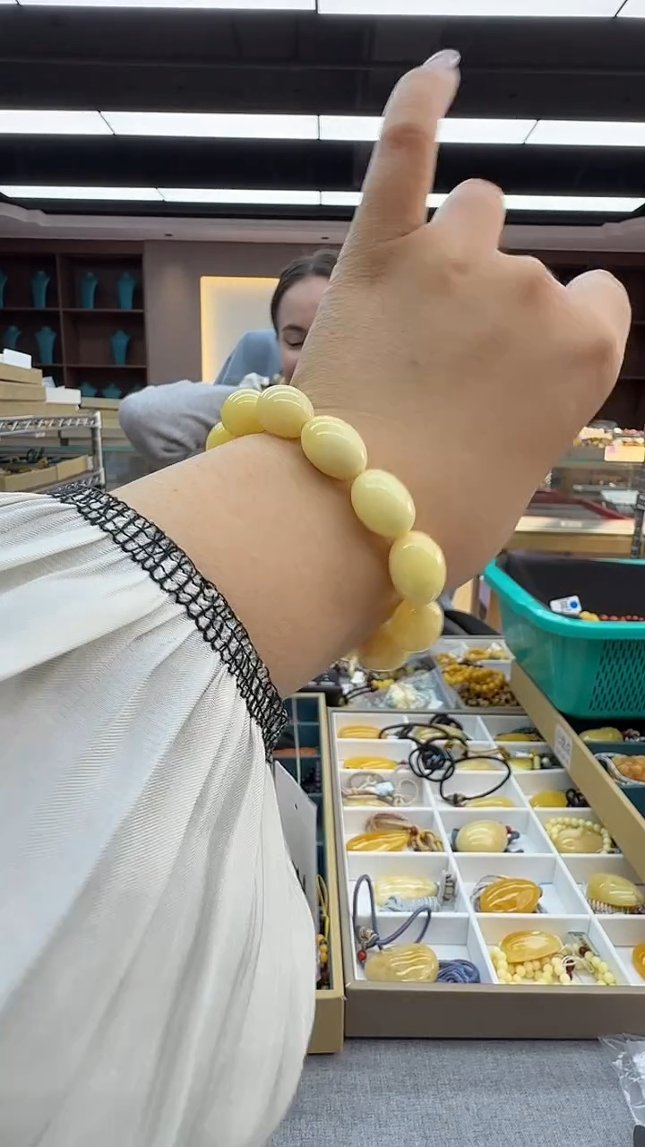 手链琥珀未镶嵌157秒拍号 假一罚三 