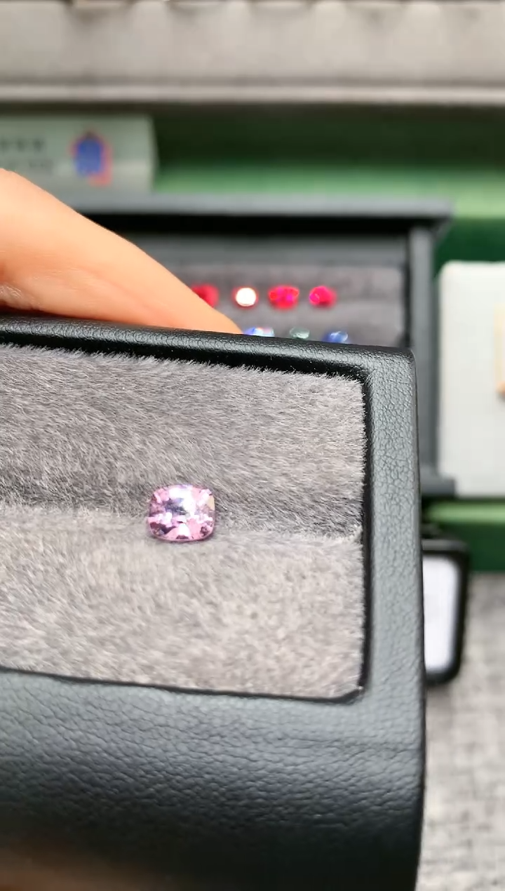 【闪购商品】定制尖晶石裸石未镶嵌枕型 金属紫色调 1.27ct