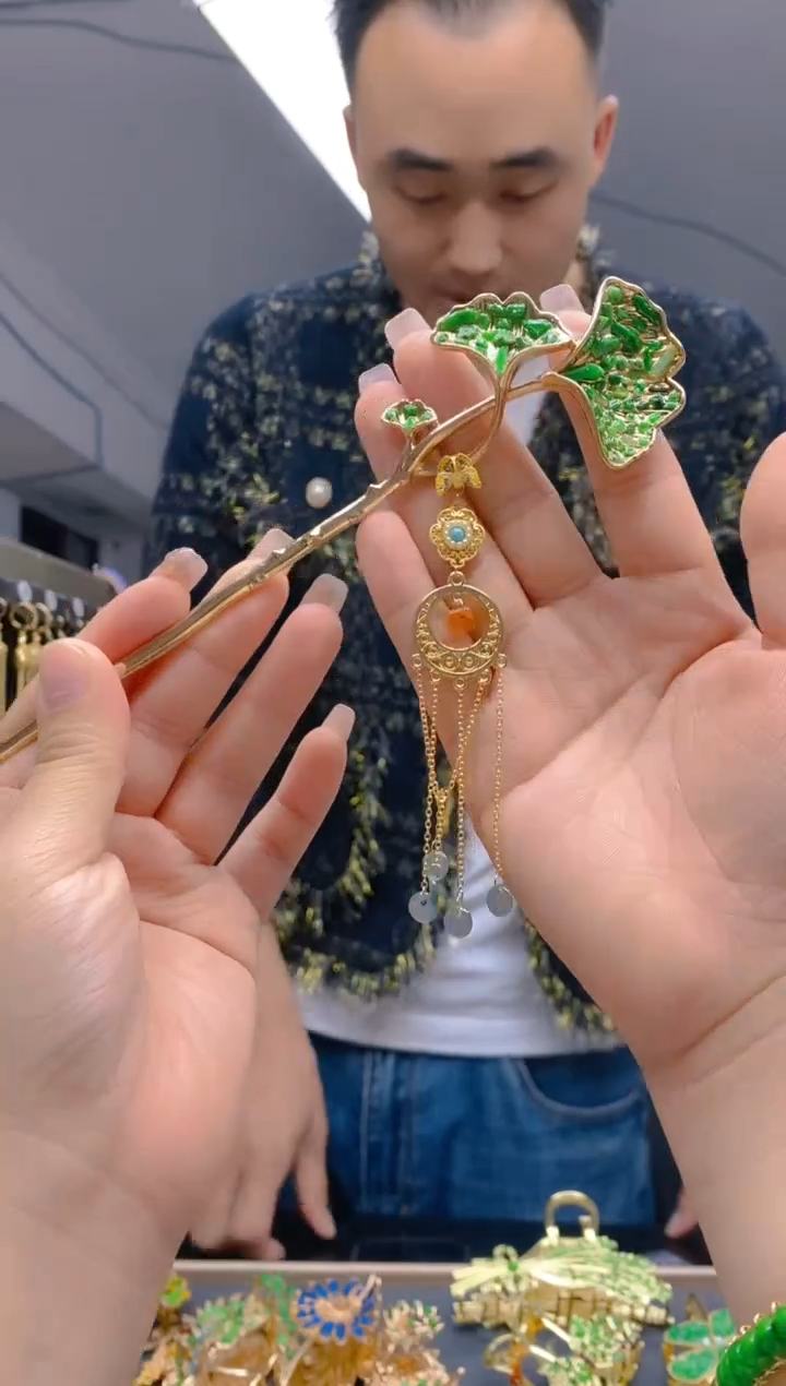 【闪购商品】翡翠耳饰合金96翡翠发簪