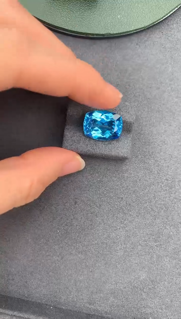 【闪购商品】托帕石裸石未镶嵌13ct托帕石