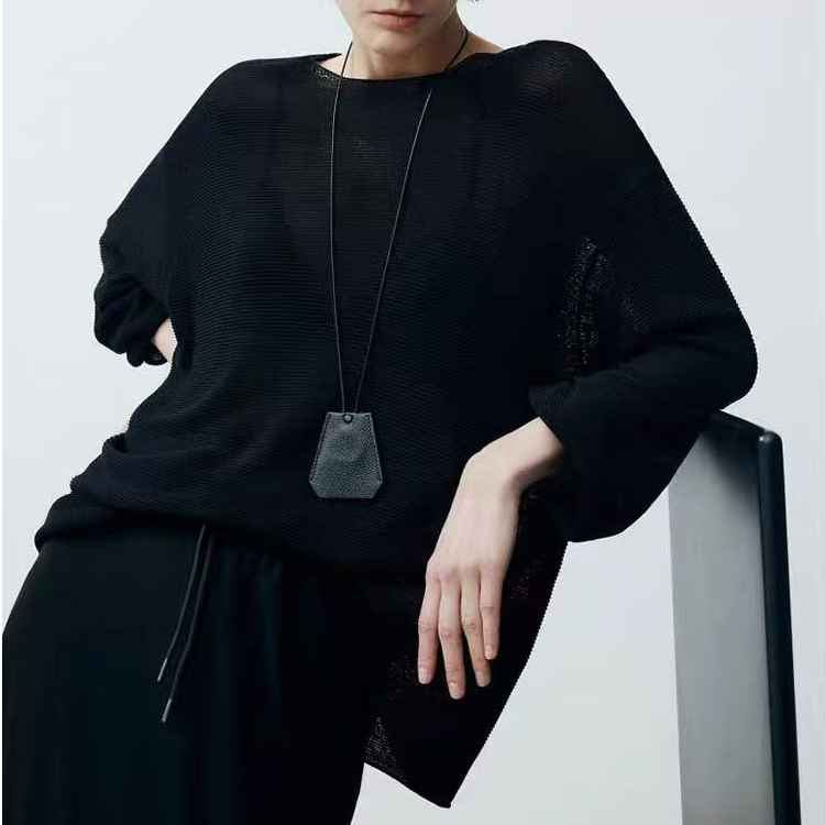 SS251741   Row风桑蚕丝棉百搭松弛卷边针织上衣