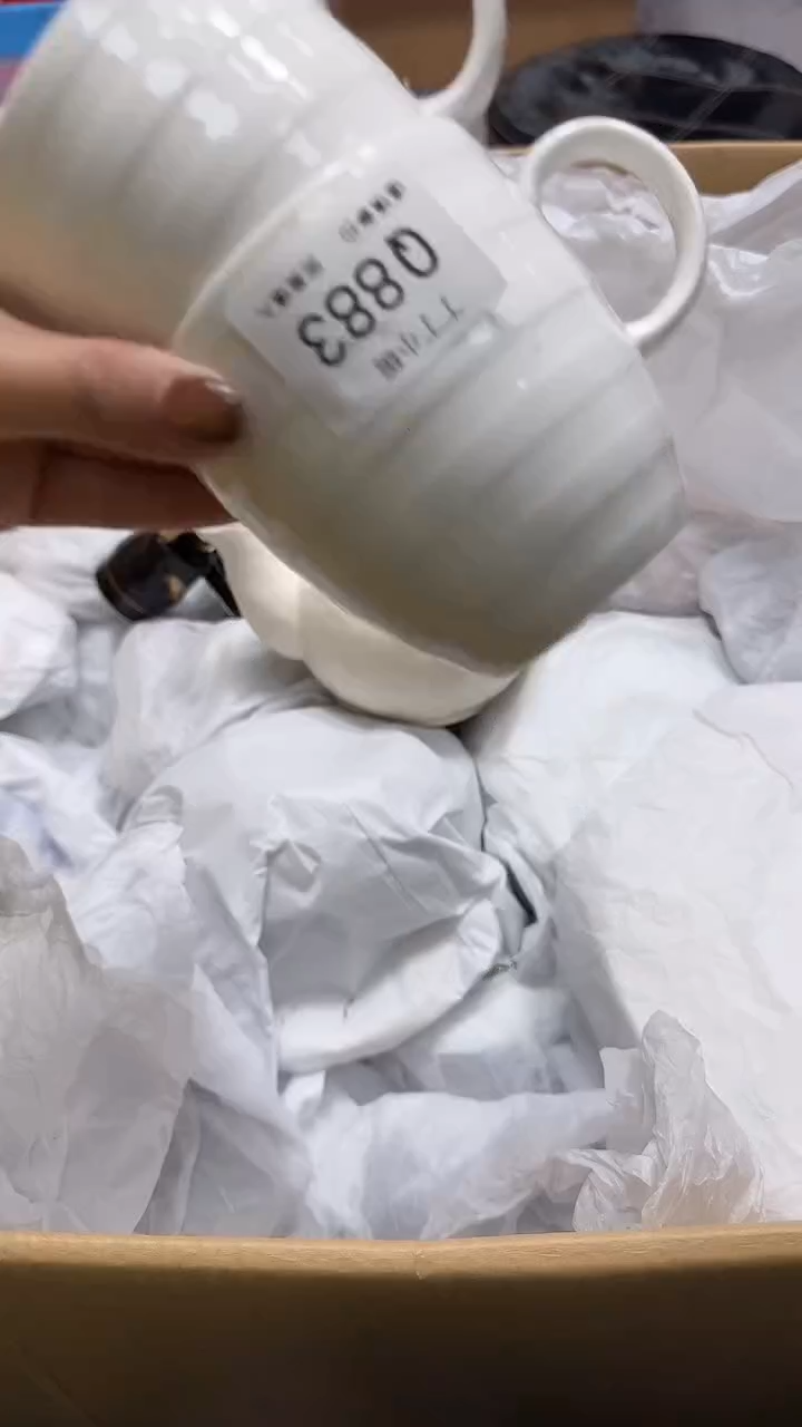 瓷片陆**哨883        2ge