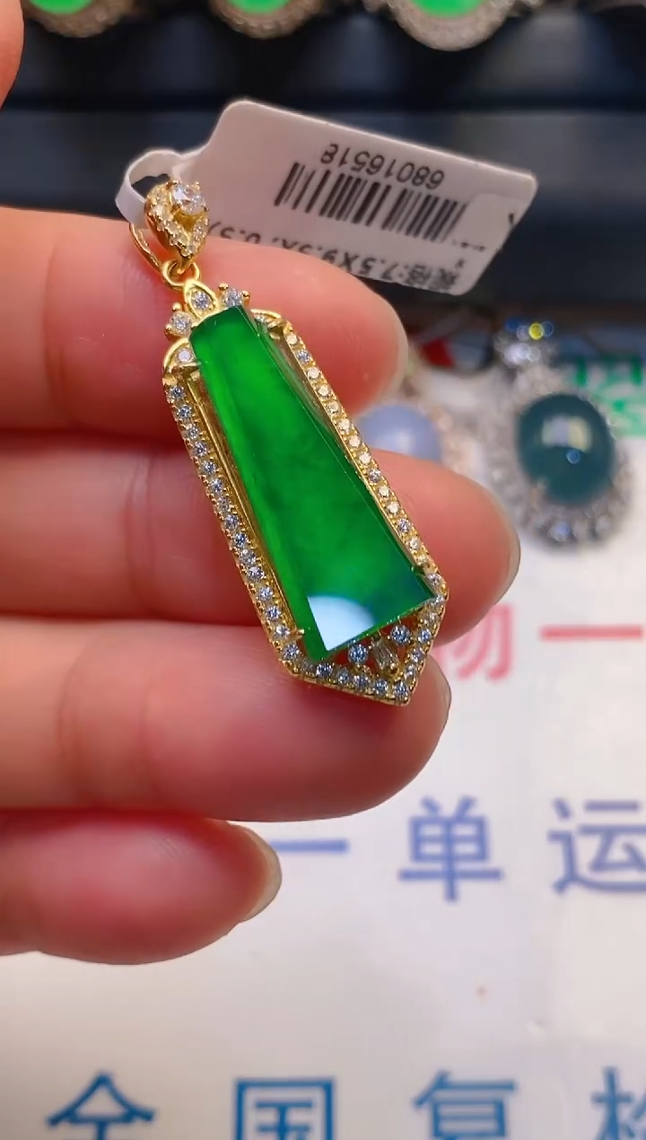 【闪购商品】翡翠耳饰银S925镶嵌天然A货翡翠1