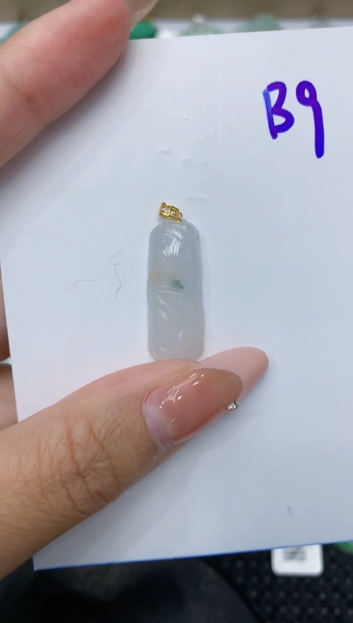 【闪购商品】翡翠颈饰18K金镶嵌8888888888119