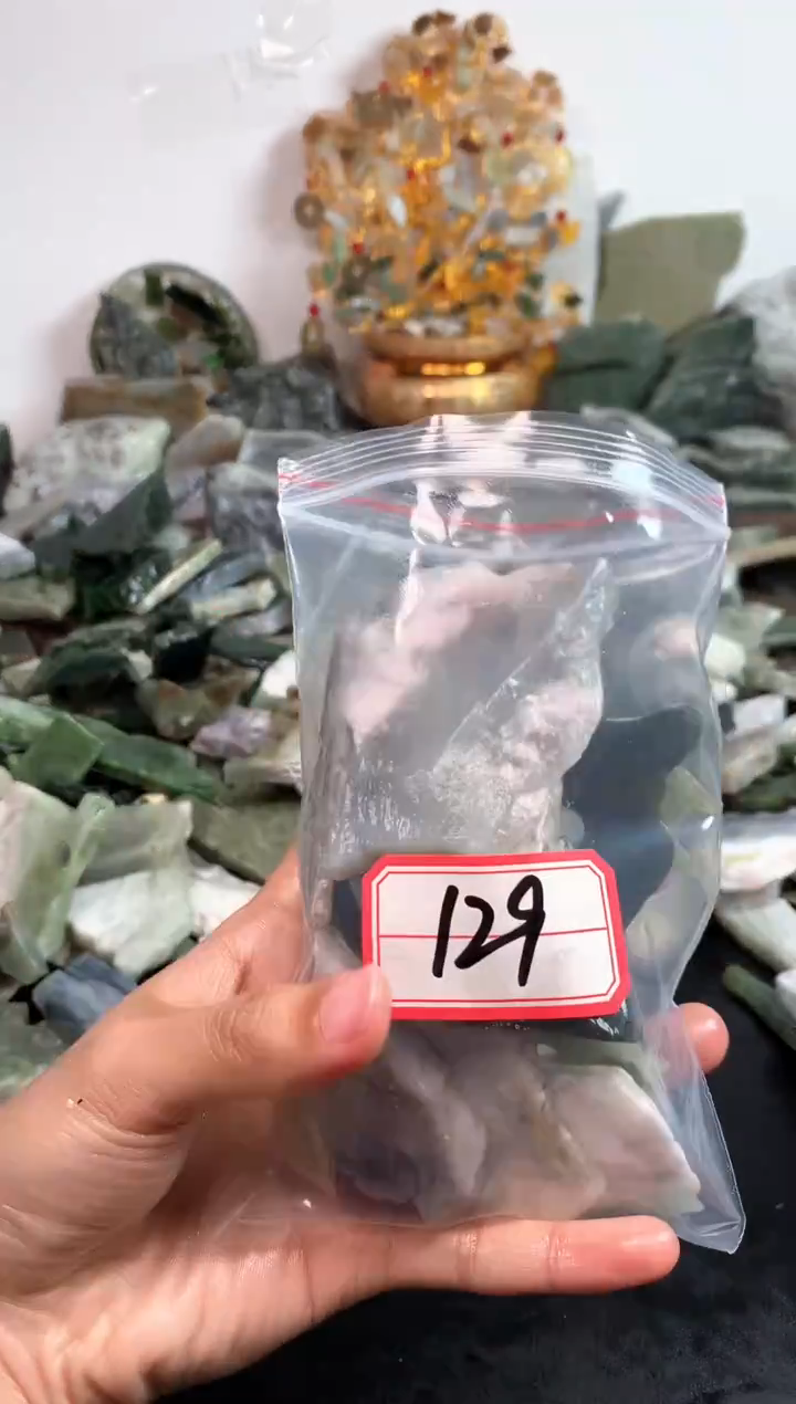 未镶嵌和田玉摆件129