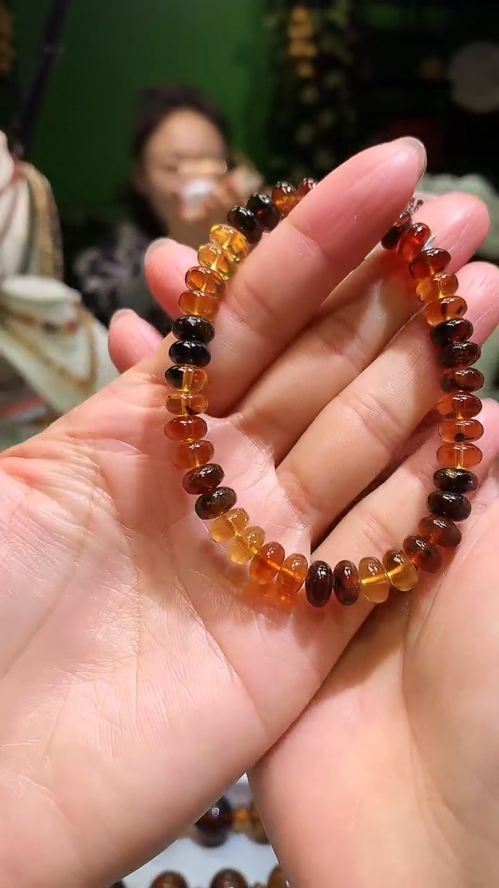 【闪购商品】琥珀裸石未镶嵌抚顺琥珀