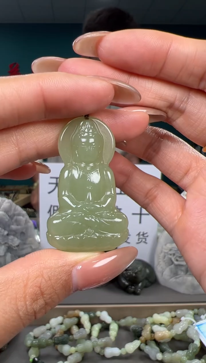 颈饰未镶嵌和田玉和田玉
