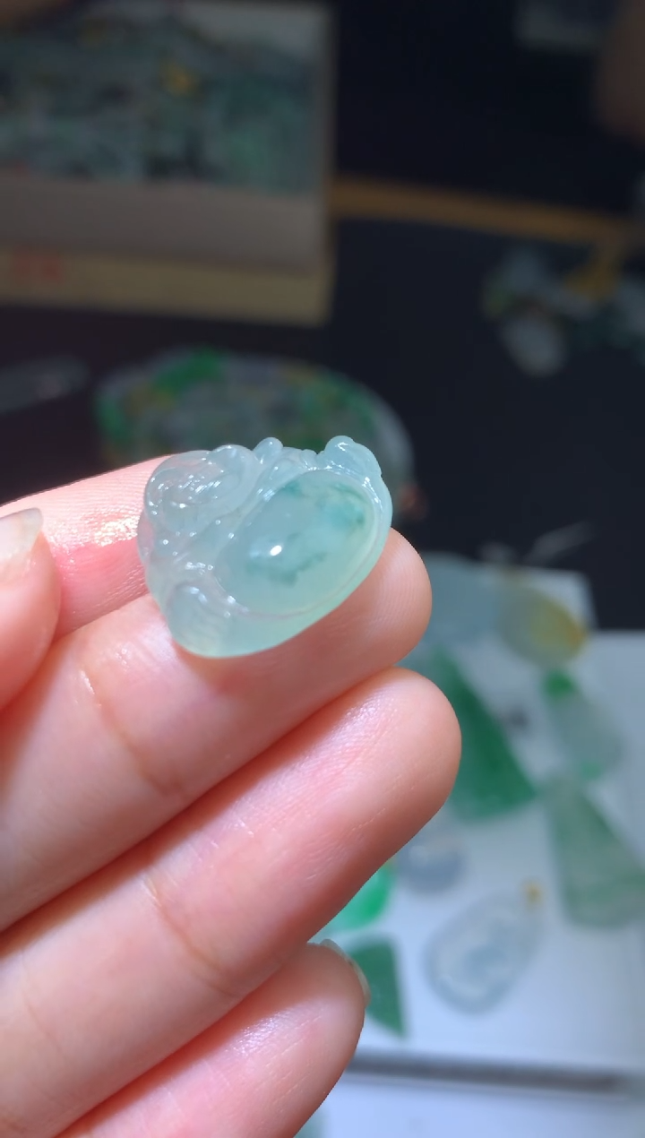 定制翡翠未镶嵌毛货
