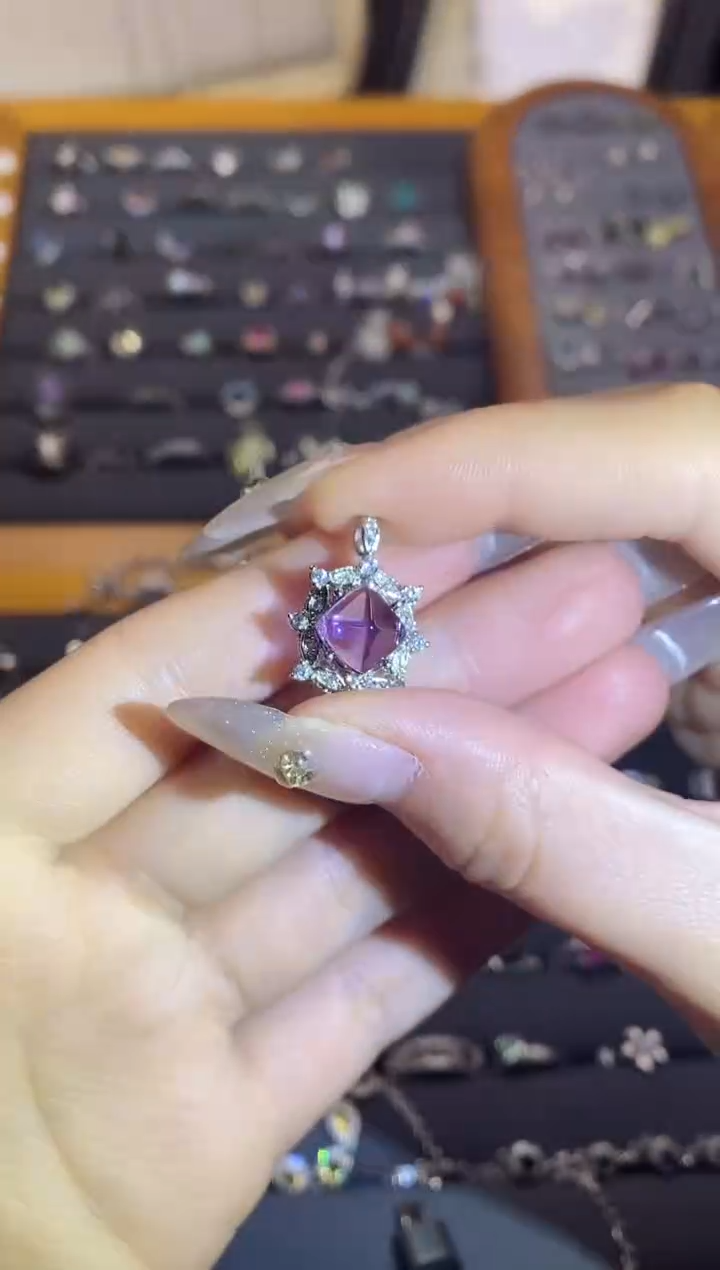 【闪购商品】水晶手链银S925镶嵌A61 