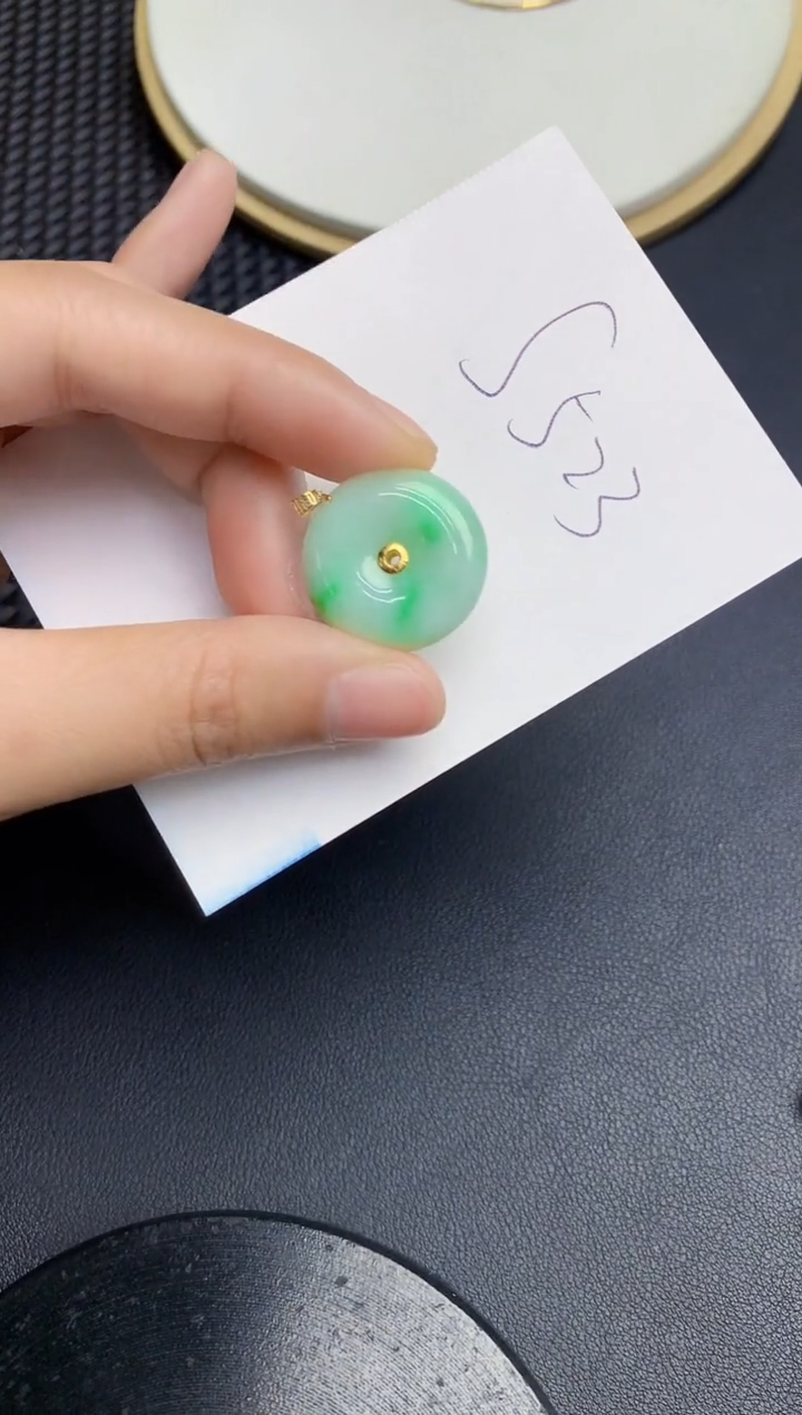 【闪购商品】翡翠颈饰18K金镶嵌000000000