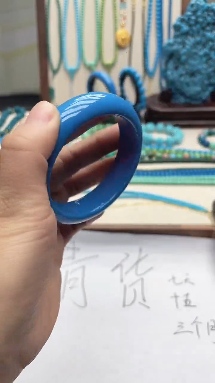 珍藏特色绿色高瓷