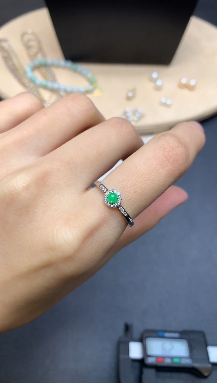 【闪购商品】翡翠戒指银S925镶嵌蛋面【无服务费】