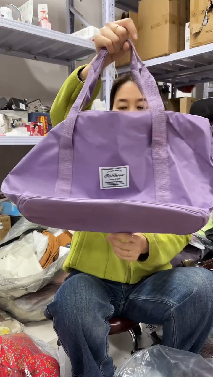 PVC点点小红心 没关注的关注一下主播