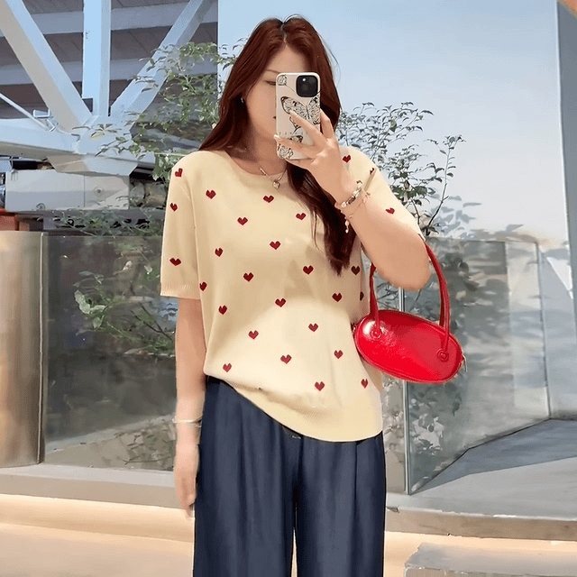 大码设计感爱心圆领正肩针织短袖女夏季新款胖mm宽松显瘦打底上衣