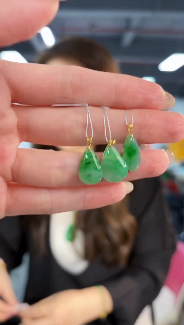 【闪购商品】翡翠颈饰18K金镶嵌缅料A货/多样性发货/一件