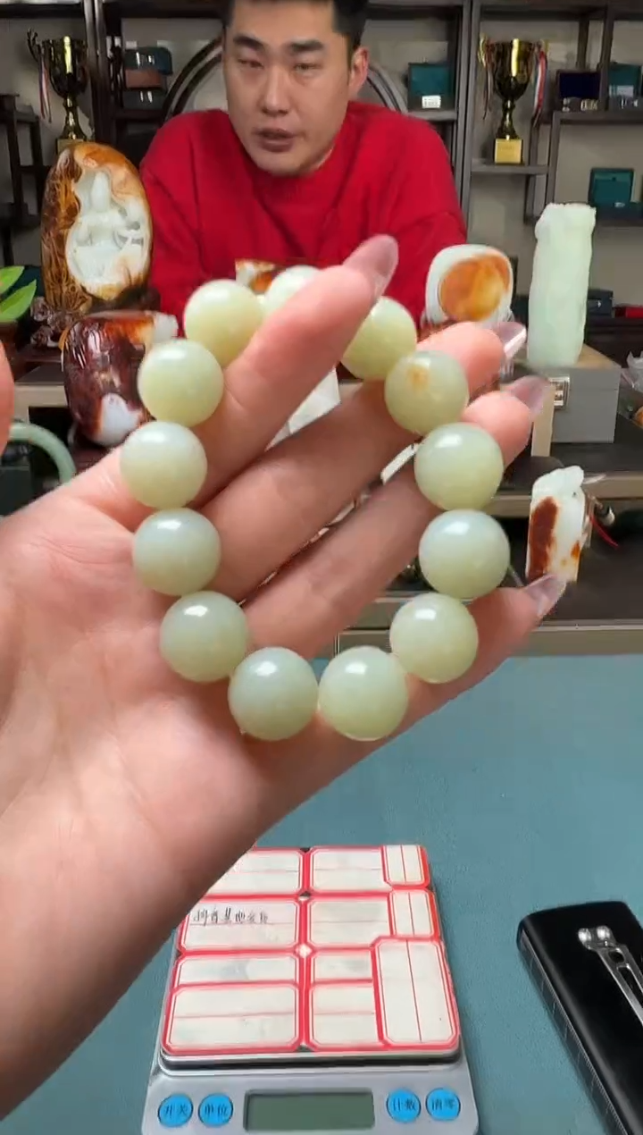 【闪购商品】和田玉手串未镶嵌111xjl