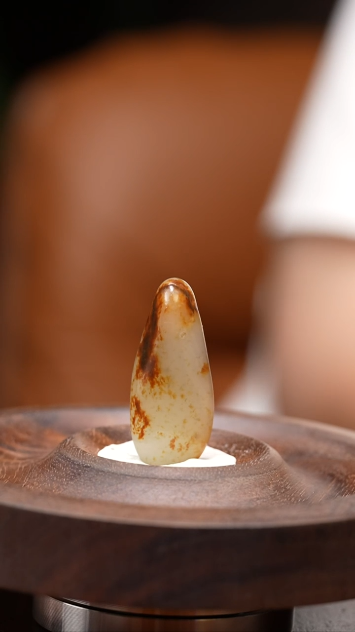 和田玉未镶嵌吊坠(不含链)8克和田玉原石