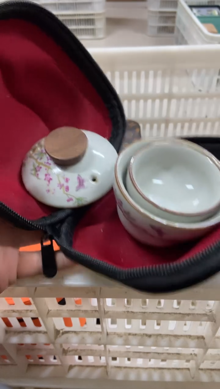 杯子瓷无运费险有瑕疵的摄影的产品有使用过的痕迹有点脏介意勿拍