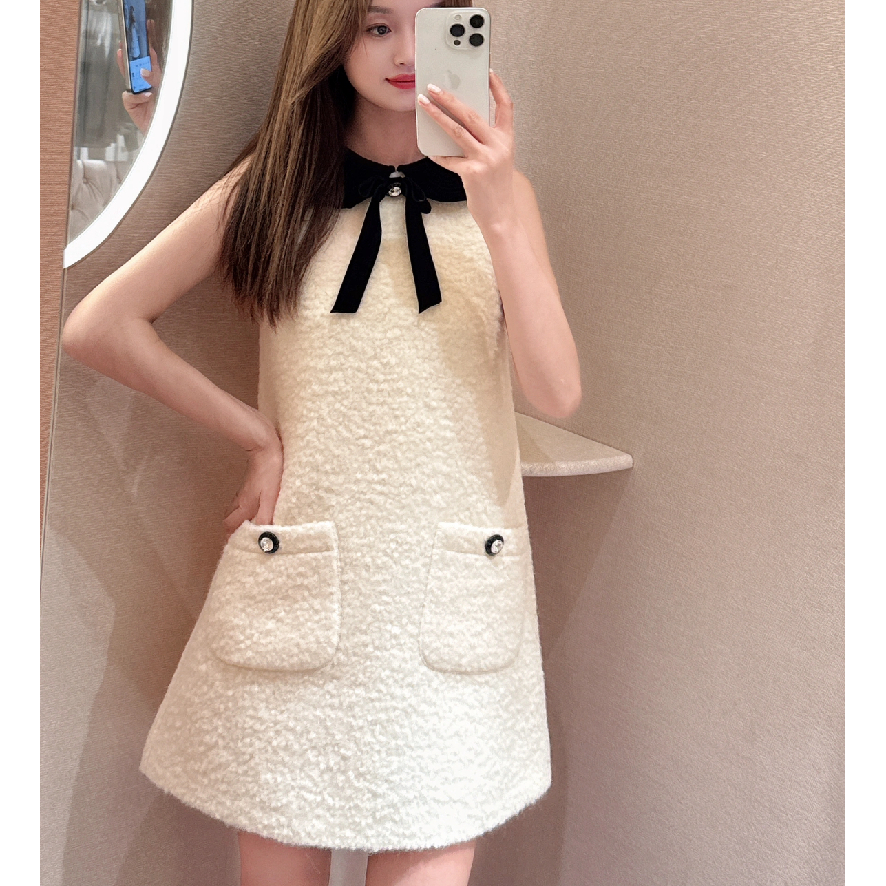 2025上流社会连衣裙秋新款撞色娃娃领蝴蝶结宽松显瘦无袖毛呢裙子