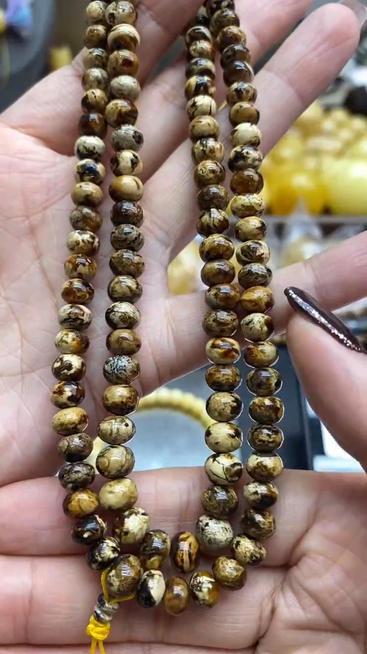 琥珀未镶嵌珠宝奇石1319