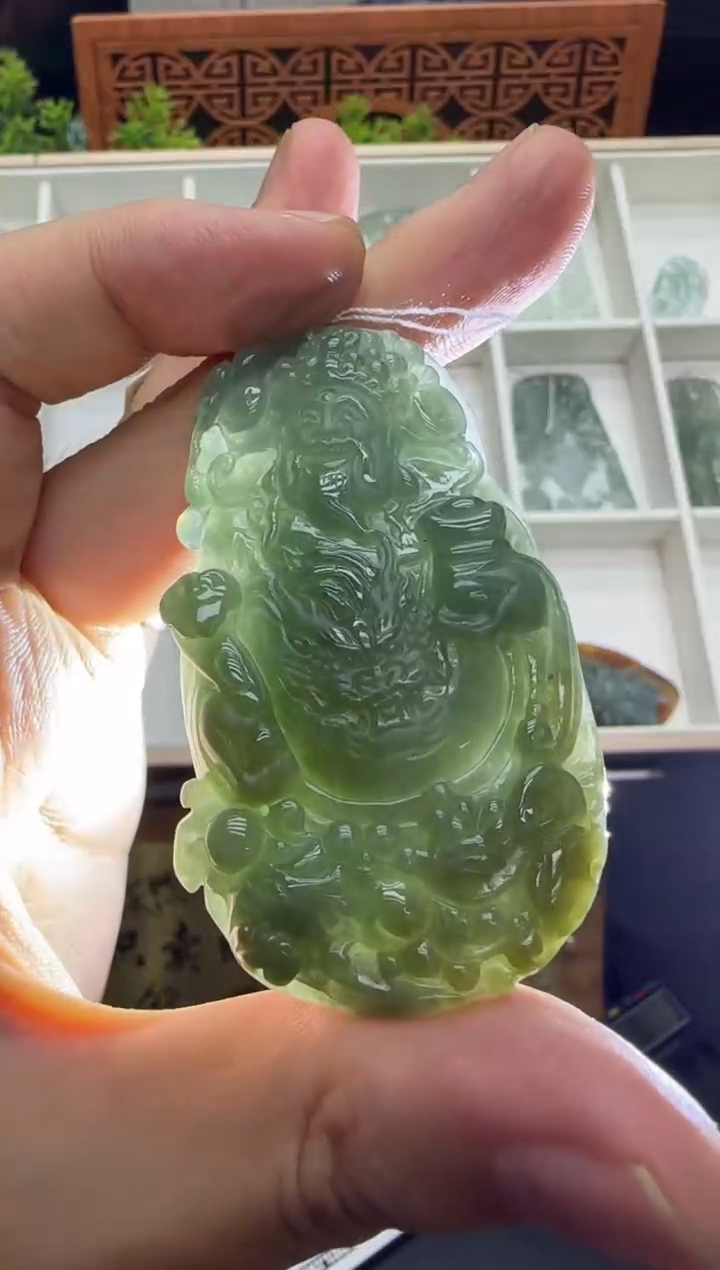 翡翠挂件未镶嵌A货翡翠多样性孤品