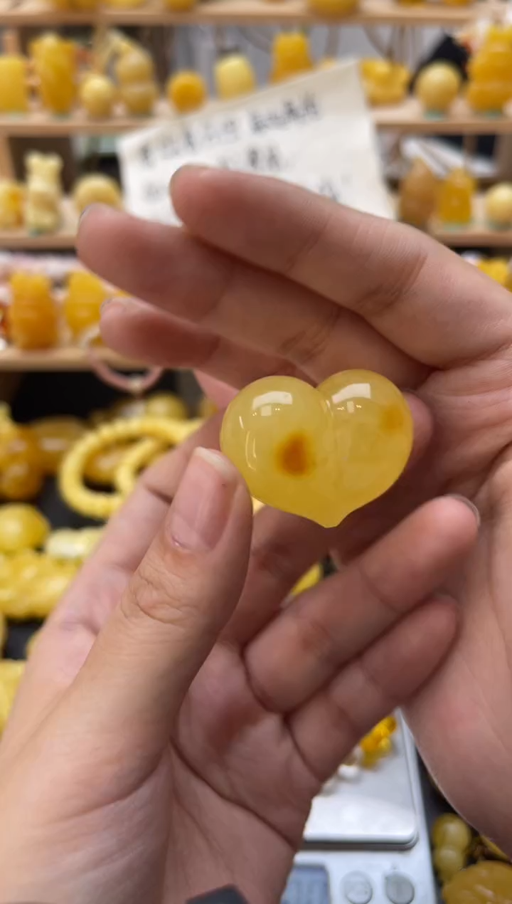 琥珀未镶嵌珠宝奇石022琥珀蜜蜡微瑕