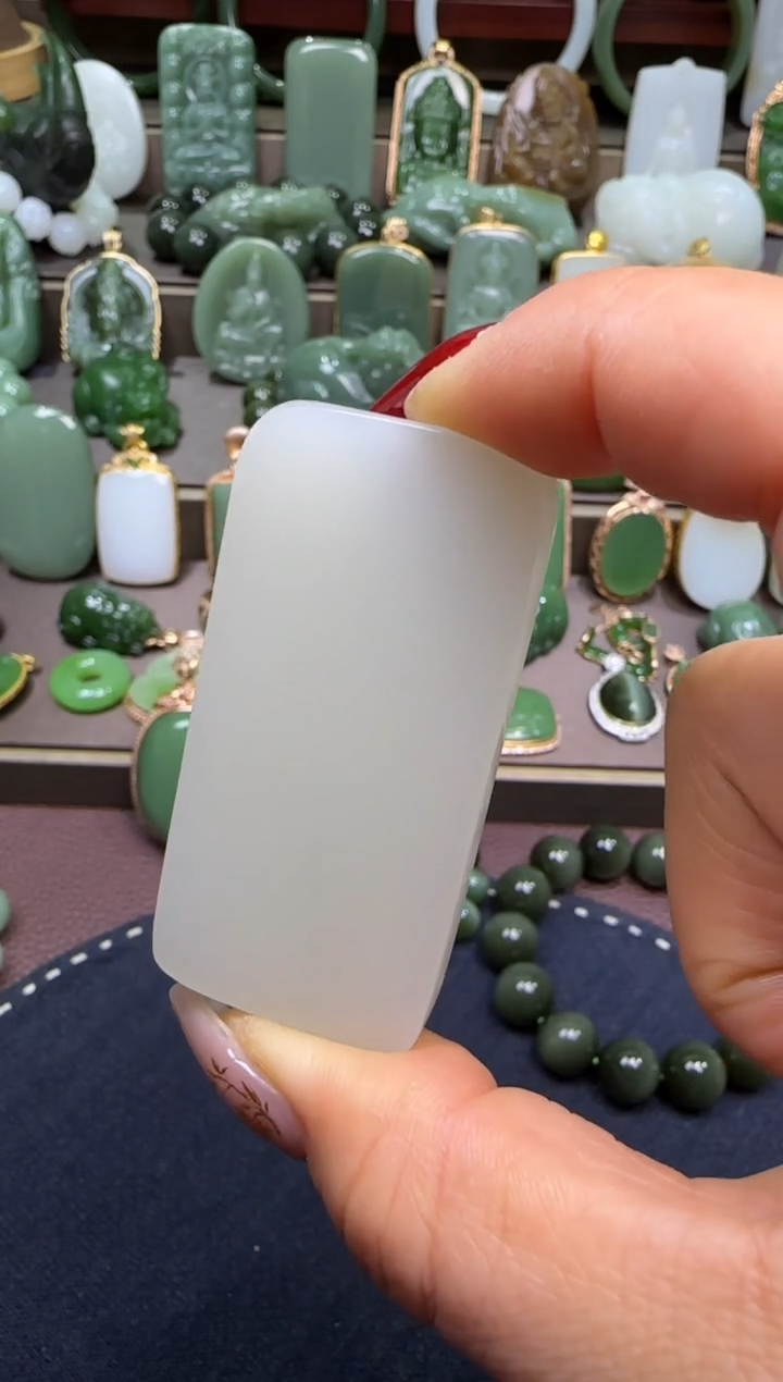 【闪购商品】和田玉【宏钰0202】46未镶嵌 