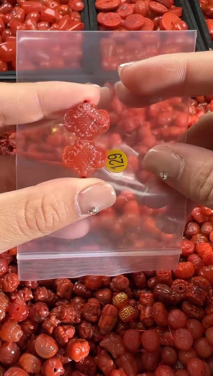 【闪购商品】南红玛瑙手链未镶嵌4