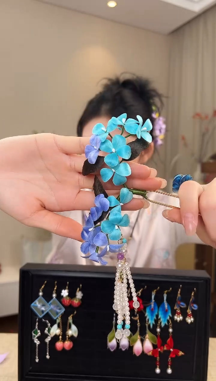 刺绣绣球花绒花u钗