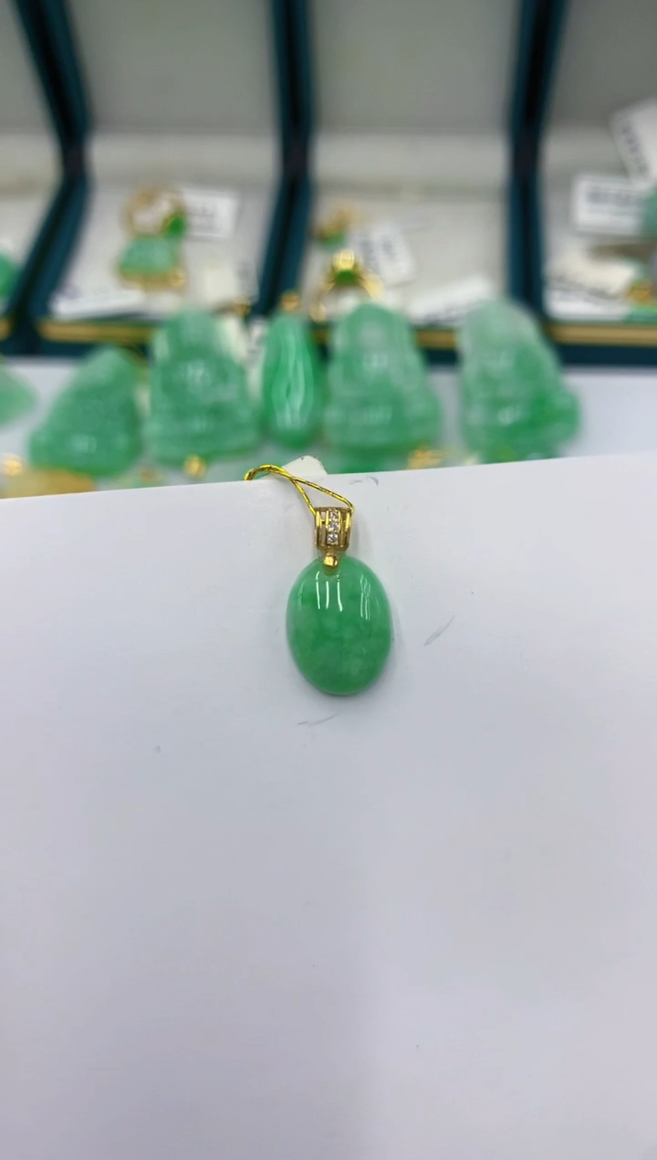 未镶嵌挂件翡翠缅甸翡翠A货