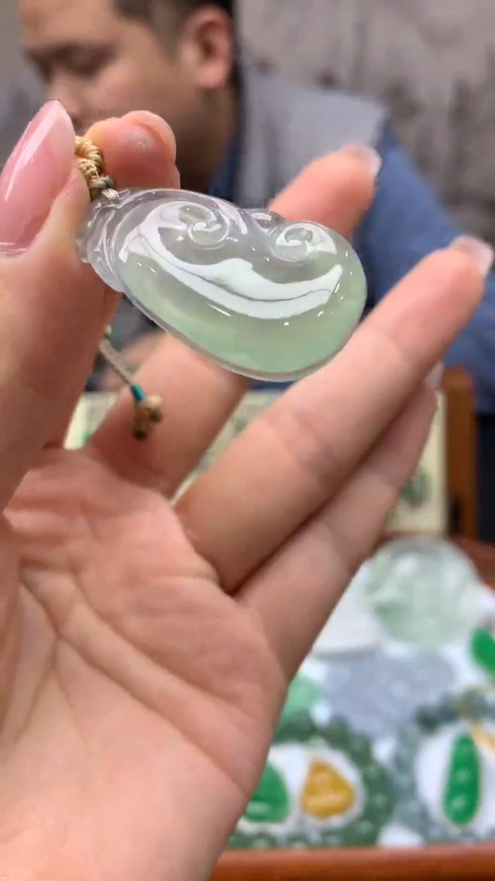 【闪购商品】翡翠颈饰18K金镶嵌32-天然翡翠