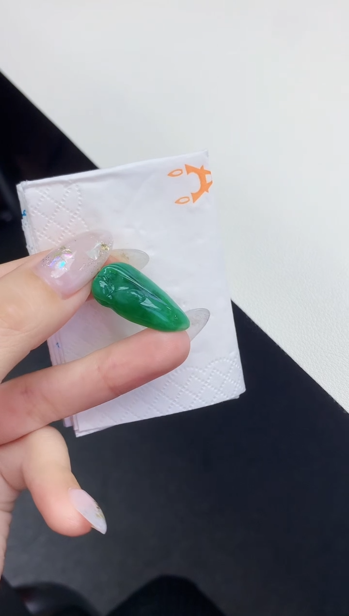 定制翡翠未镶嵌021ee-毛货福瓜17赠金扣