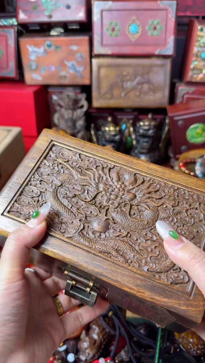 【闪购商品】木盒主播推荐：一物一拍，讲解为准！