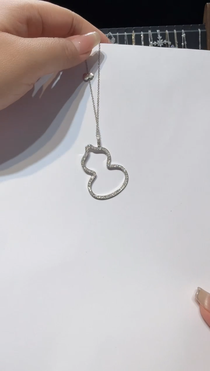 铂Pt950镶嵌实验室培育钻石项链