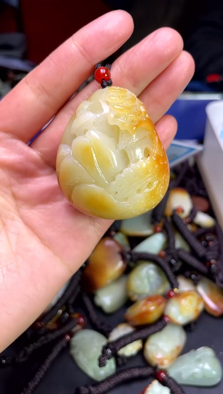 【闪购商品】和田玉颈饰未镶嵌23