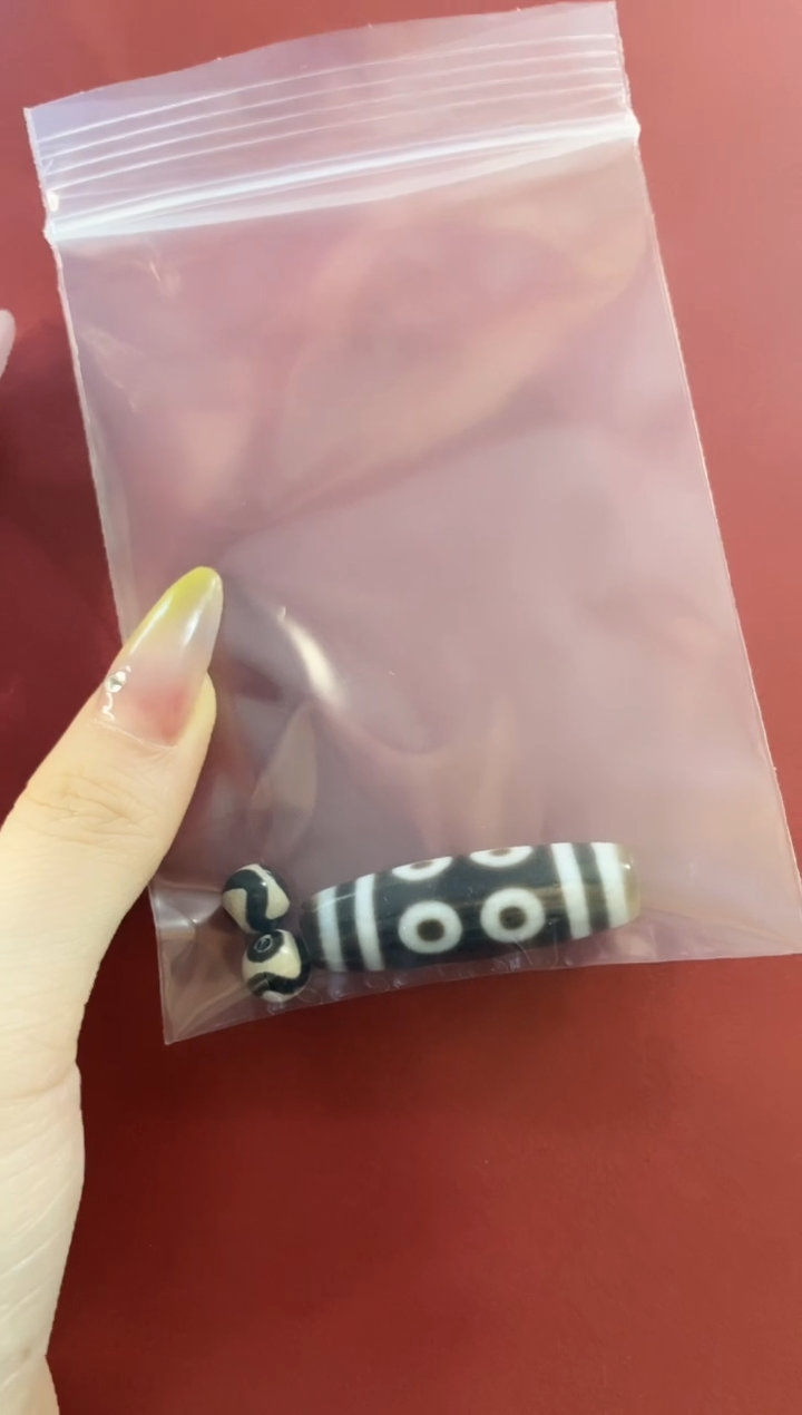 【闪购商品】玛瑙/玉髓颈饰合金通天八眼