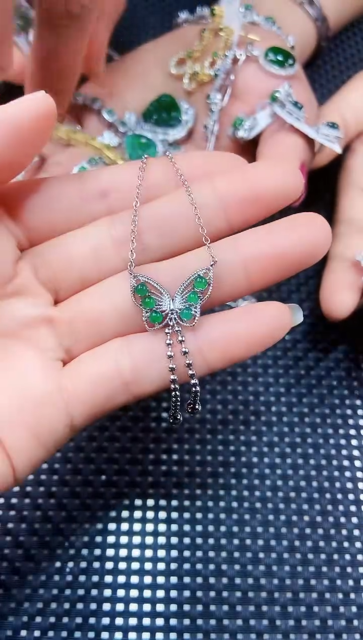 【闪购商品】翡翠项链未镶嵌111111111